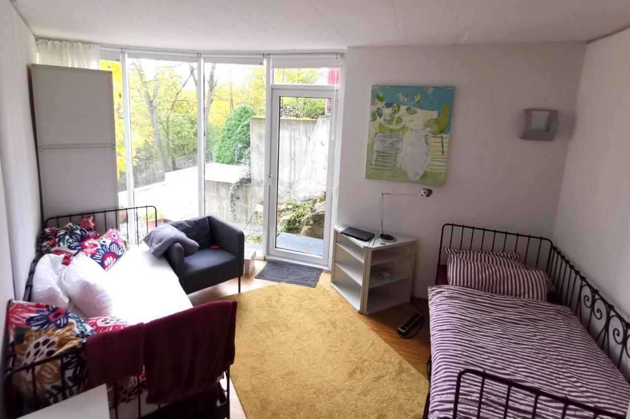 Ferienwohnung Im Turm Bellevue Mit 3 Schlafzimmern Sachsenheim Esterno foto